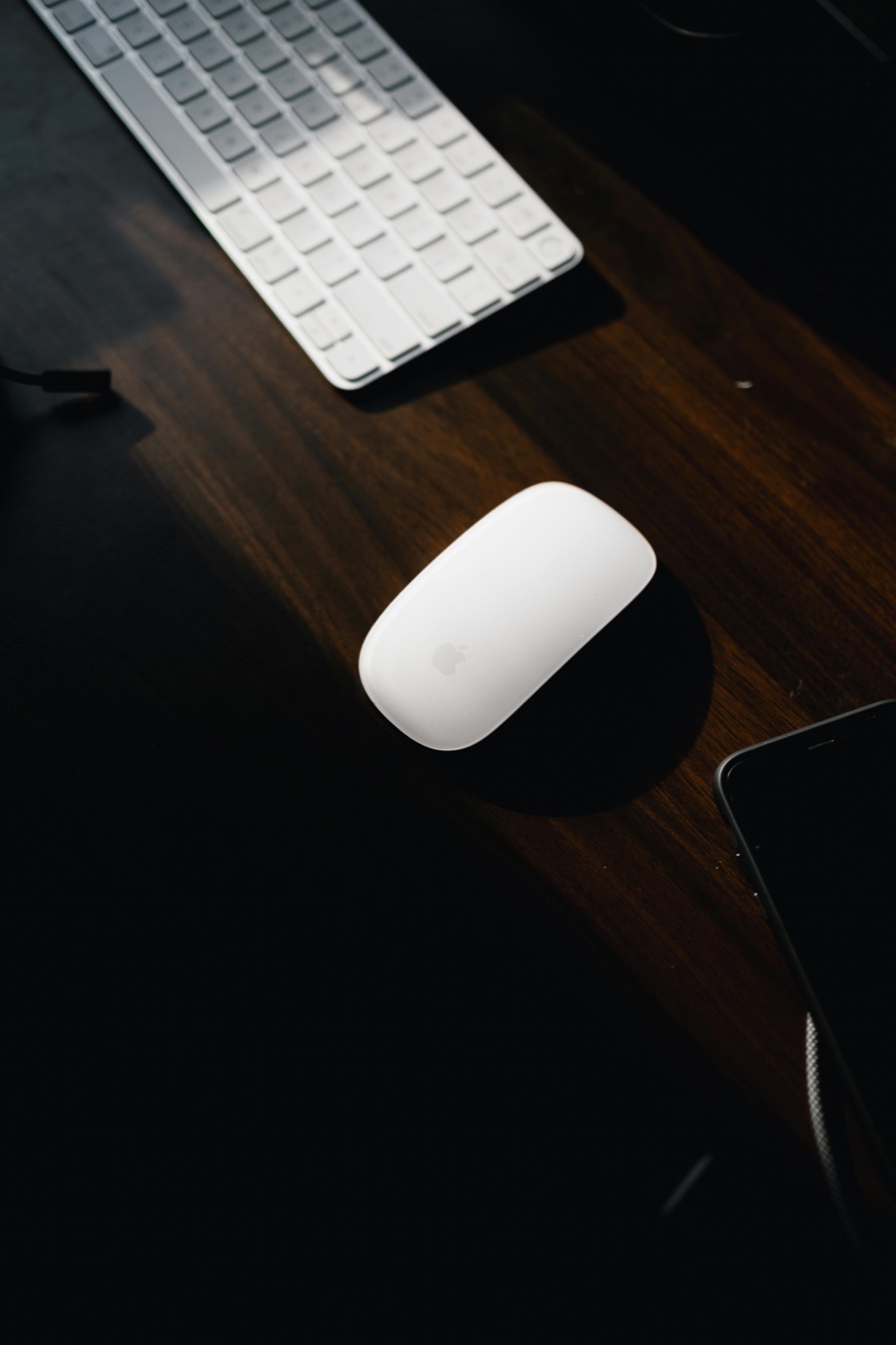 Mouse and keyboard close-up for grip and wrist placement
